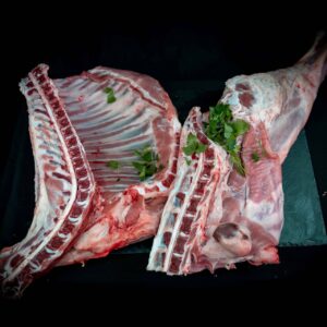 Cordero recental 1/4, 2,800 Kg.