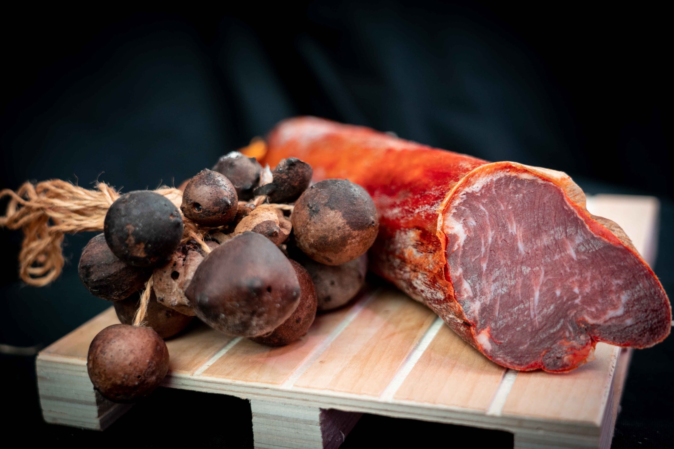 Lomo Ibérico cebo campo embuchado 1,500 Kg.