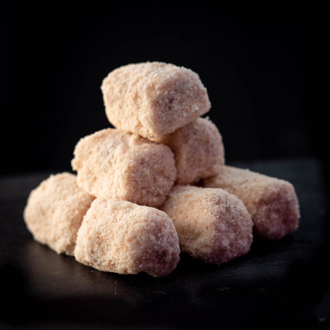 Croquetas de pollo con jamon serrano 12 UD, 0,500 Kg.