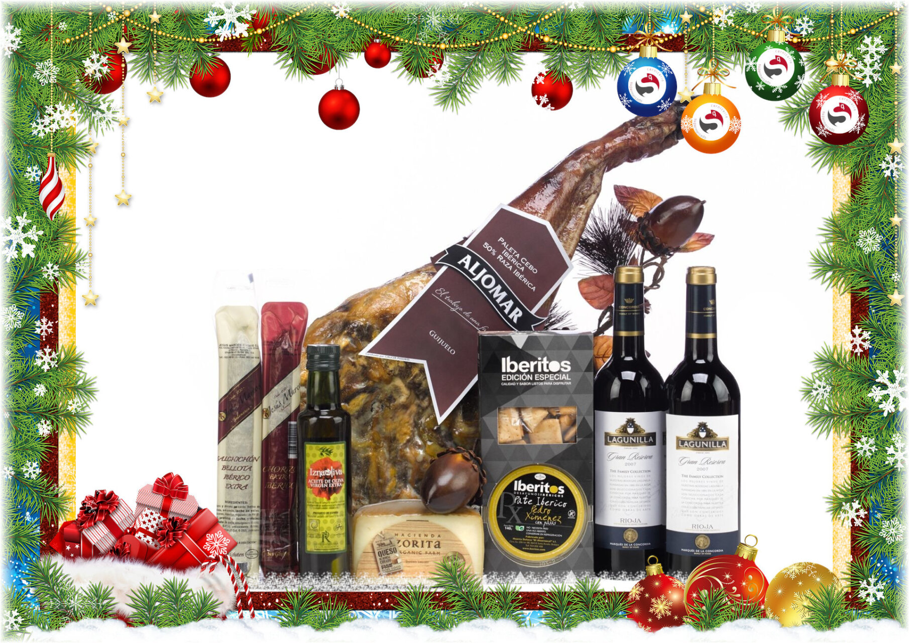 Un lote navideño formado por un jamón, botellas de vino, botellas de licor y dulces navideños